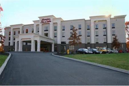 Hampton Inn And Suites Jamestown Exterior photo